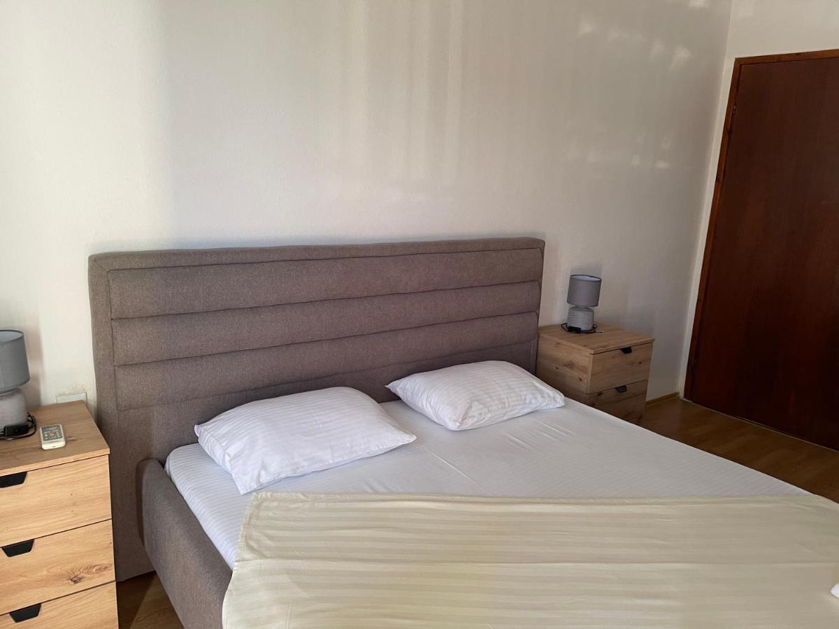 Apartaments Queen Ulcinj Exterior photo