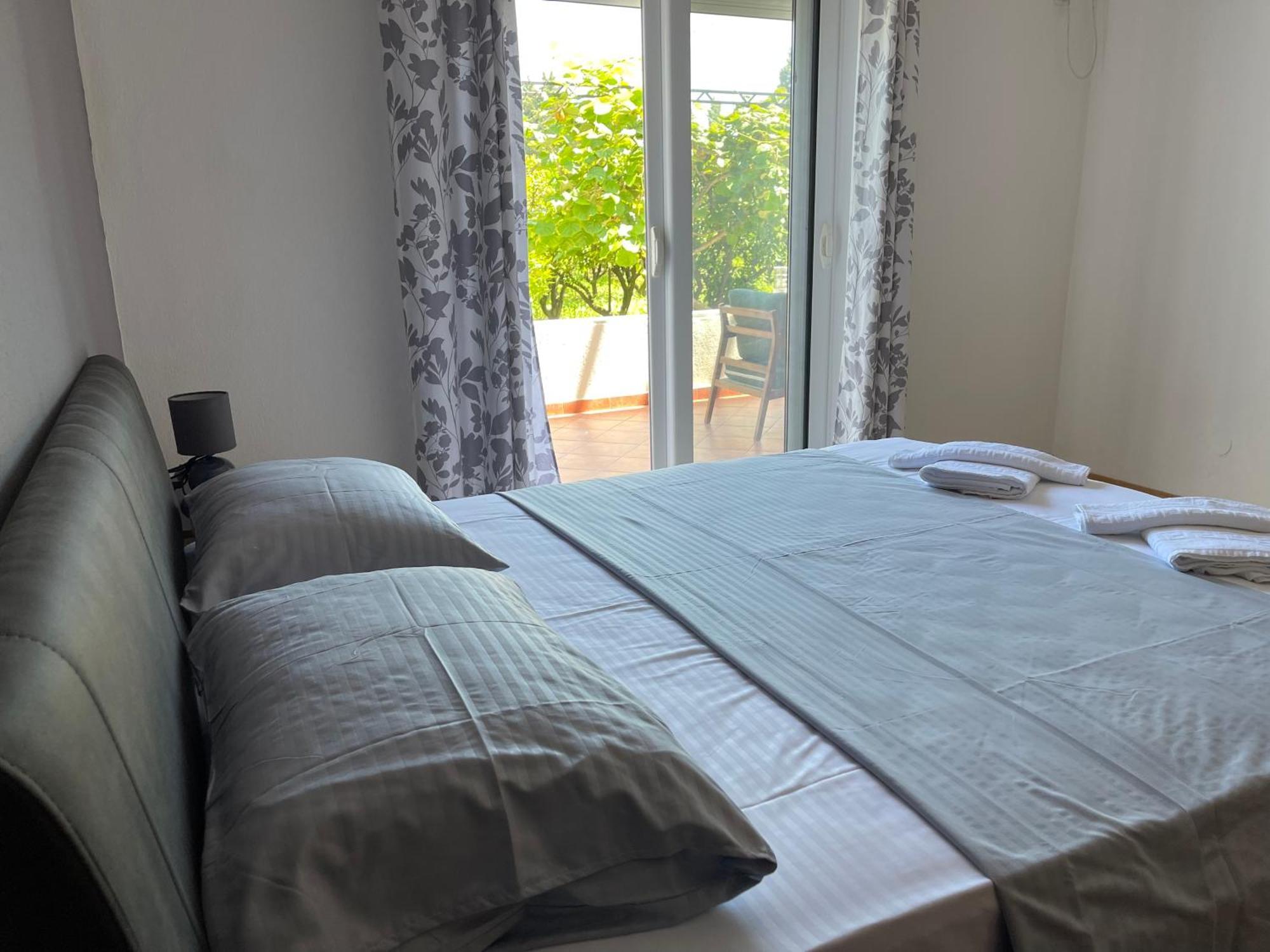 Apartaments Queen Ulcinj Exterior photo